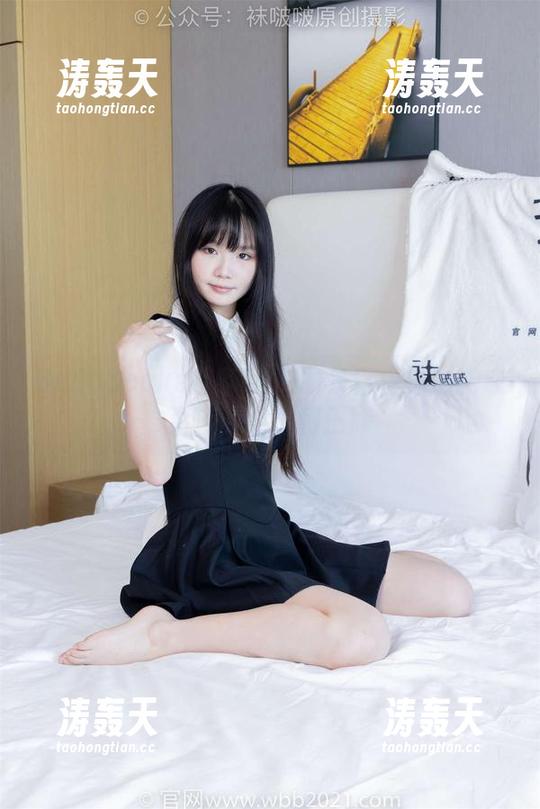 BoBoSocks袜啵啵 - 原来白棉袜也能成为菠萝的福利王牌