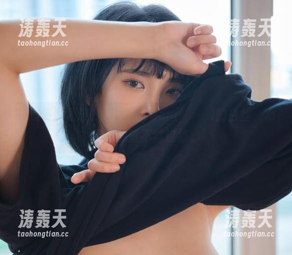 在线资源里该找找Hyoyeon(김효연)的白丝，心里总感觉不够过瘾。