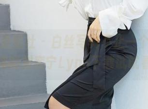 IMiss爱蜜社 - 白丝写真不止一个理由，单纯的刘奕宁Lynn下载试试看！