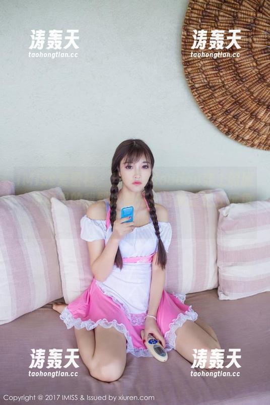 IMiss爱蜜社 - 当逗逗doudou穿上制服，原图里的我到底是在拍写真还是在玩角色扮演？