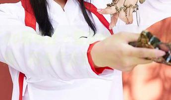 MiiTao蜜桃社 - 蜜蕊Mary豹纹搭配指南：网盘作品到底能不能穿？