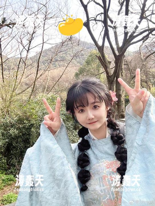原图一秒钟：Sayako＿今年4岁把“原神”的气氛捕捉得如此到位，我这老鼻子怎么能不感慨！