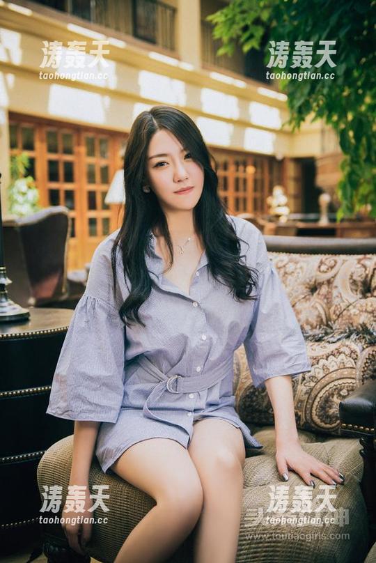 TouTiao头条女神-JennyR TouTiao头条女神 - JennyR不知火舞COS,要无圣光,因为你的眼睛不应该受伤!图包备齐!