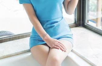 TuiGirl推女郎 - 林清儿图集：从秘书桌前的日常到一抹微妙的姿态