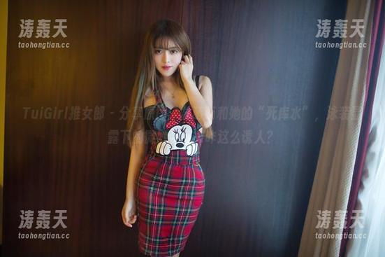 TuiGirl推女郎 - 分享原图：林萌萌和她的“死库水”，泳装显露下的微妙姿态，咋这么诱人？