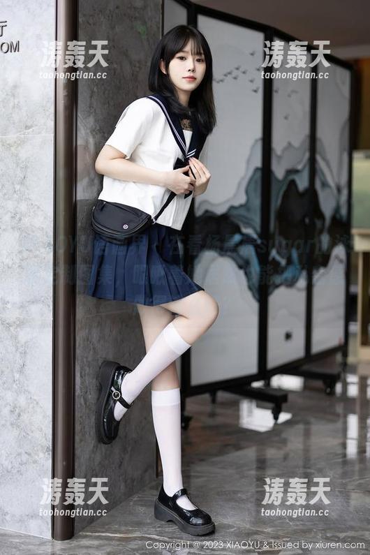 XIAOYU语画界 - 在看杨晨晨sugar的泳装定制图集，眼瞅着她居然也能把私密感做得这么好？