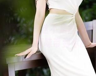 XIAOYU语画界 - 这不是普通的制服图包更新，豆瓣酱把辣味带到你的屏幕上。