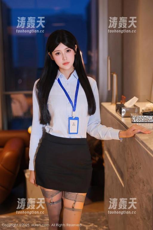 Xiuren秀人网 - 随便一瞥，吴怡怡的女仆装就能把你的眼球抓住——美图精选必看！