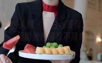 Xiuren秀人网 - 纯白与夏馨瑶：这图像里的浅色调真不简单