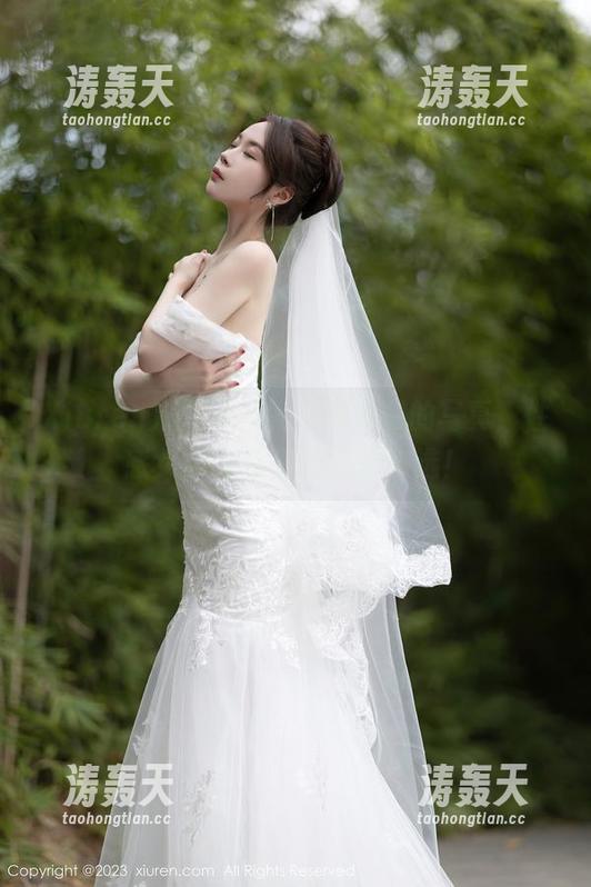 Xiuren秀人网 - 就是阿朱啊的写真，性感女神or萝莉心？你来选！