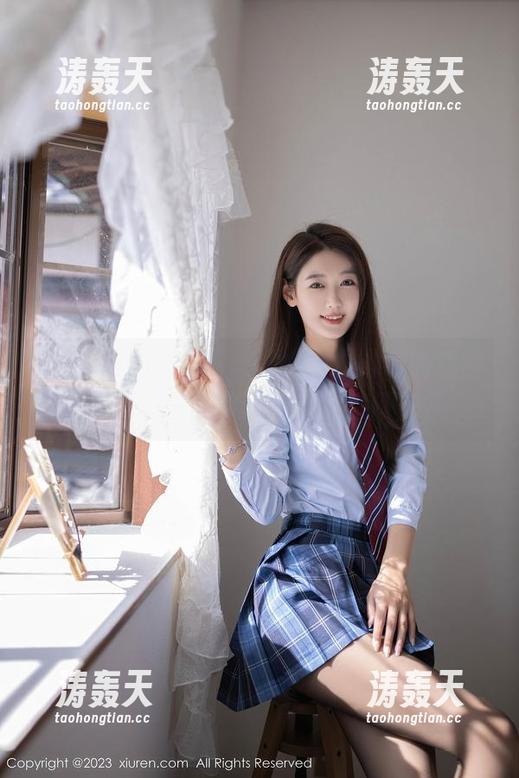 Xiuren秀人网 - 一秒钟，杨晨晨的旗袍美图把我带回了古代，我能动吗？