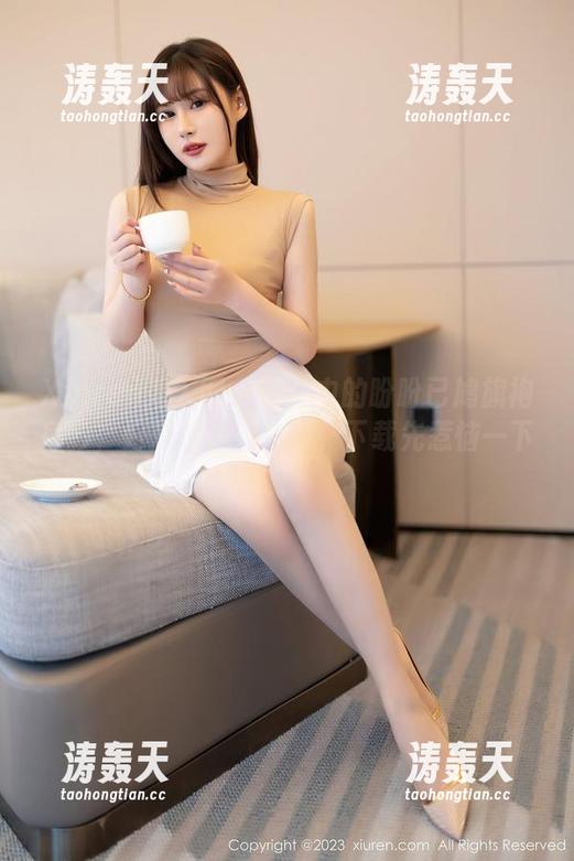 Xiuren秀人网 - 图片中的盼盼已鸠旗袍身影，好想给她点个赞，下载先惹恼一下。