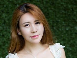 YouWu尤物馆 - 婕西儿jessie最新图册：你也能被这温柔包围吗？