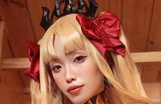 eliza喵喵与校服：资源库里的青涩青春