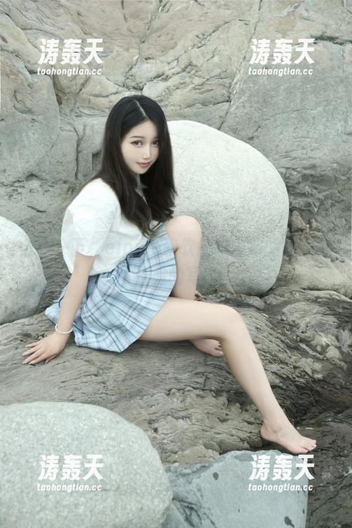 分享一下，eloise软软把蝴蝶结的灵动融进她的写真