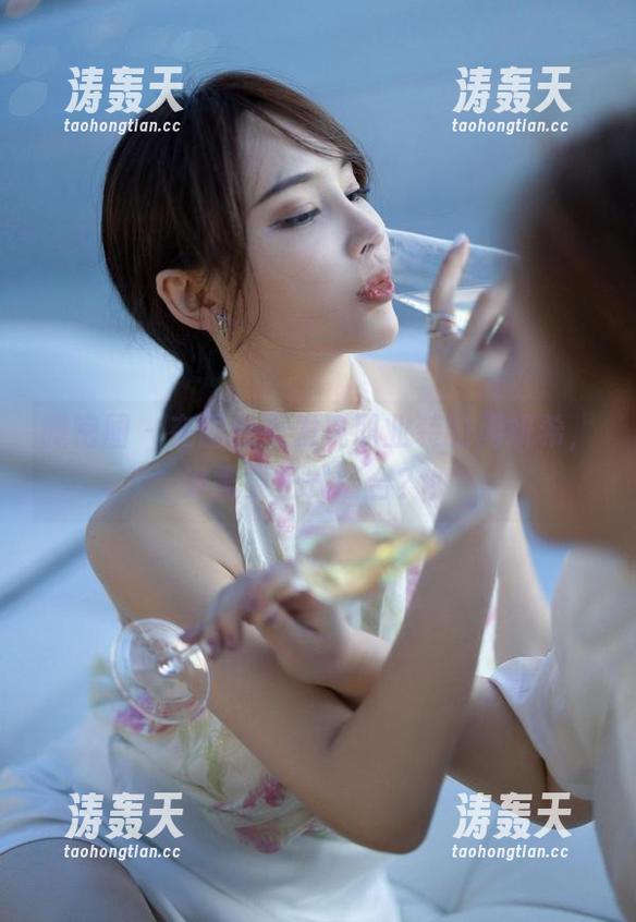 微密圈 - 在图库里发现职业装的周妍希，谁需要正式场合？！