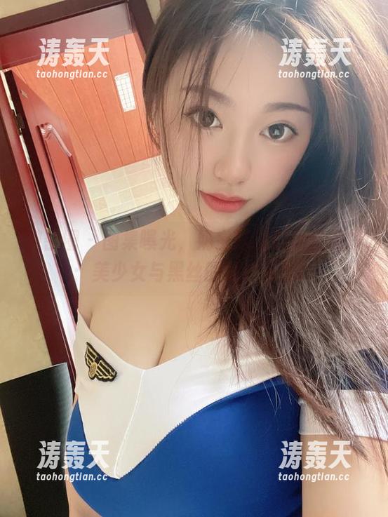 微密圈 - 图集曝光，奶宝妹纸的黑丝绝技：美少女与黑丝的绝妙搭配！