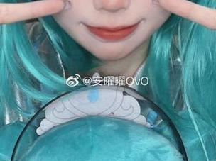 放学后，安曜曜带着小清新的美图剧透，图包真的是一口气看完了哦。