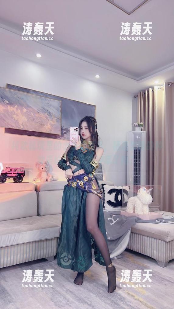 纯欲秘境里的小小奶瓶儿，精选套图的种种表达，今天你种草了吗？