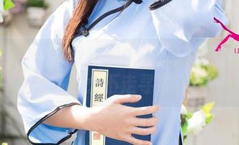 尤果网 - 一波最新短裤图！周心情的时尚就是那么不走寻常路！