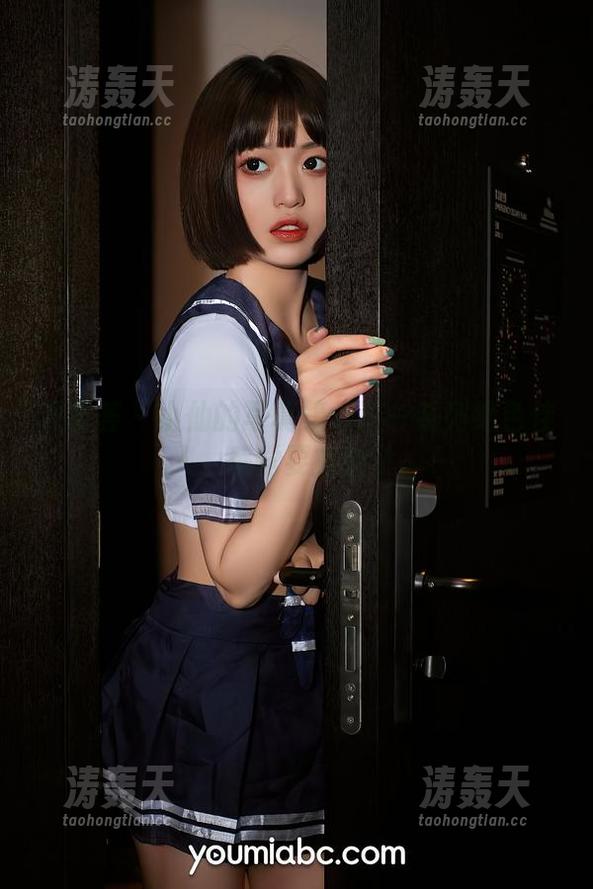 尤蜜荟 - 小仙的写真集：这一系列绝色佳人，感觉要撩翻了。