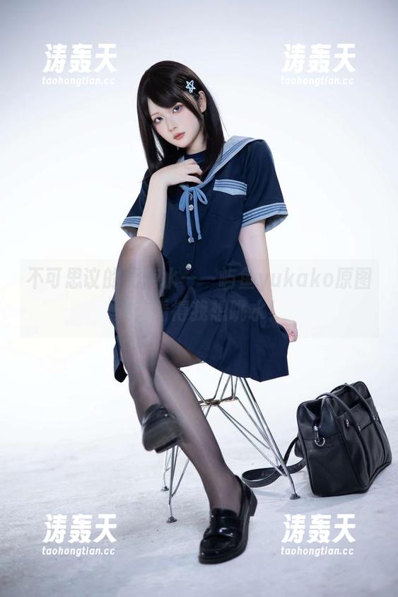 不可思议的死库水——屿鱼yukako原图集，看得我想跳水！