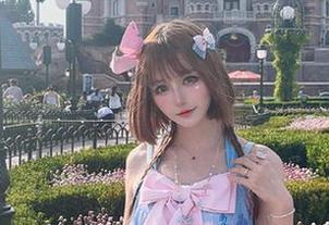 彩芸_Nebula的死库水写真合集，谁会想到能被这种“水”吸引呢？