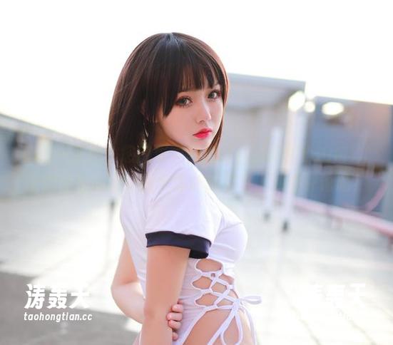 随便一张图，您的蛋蛋就能让你见识到YouMi尤蜜的旗袍武士娘是个怎样的存在，快来评论吧！