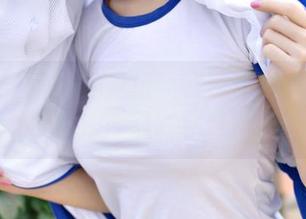 推女神 - 撒旦的味道！刘钰儿的壁纸和办公室里的美图搭得如此默契，谁能专心？