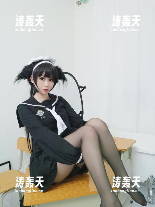 看是依酱呀的七夕特辑-爱心比基尼，高清作品集画风居然那么不正经！