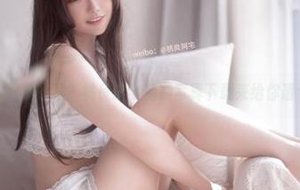 谁说圣诞只有吃喝？桃良阿宅免费写真下载来给你请个假吧！