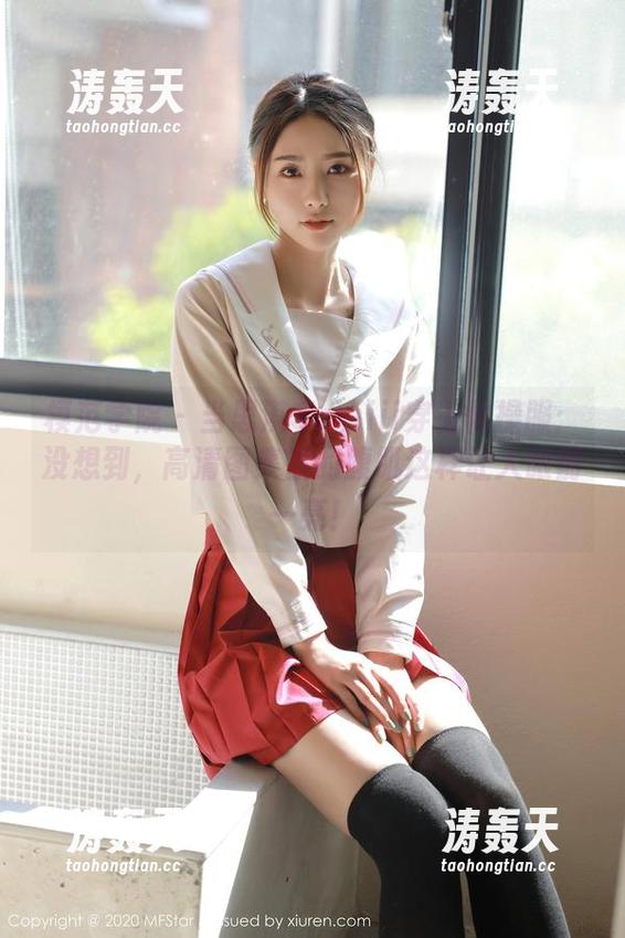 模范学院 - 当思淇Sukiiii穿上体操服：没想到，高清图集里的腹肌这样让人眼前一亮！