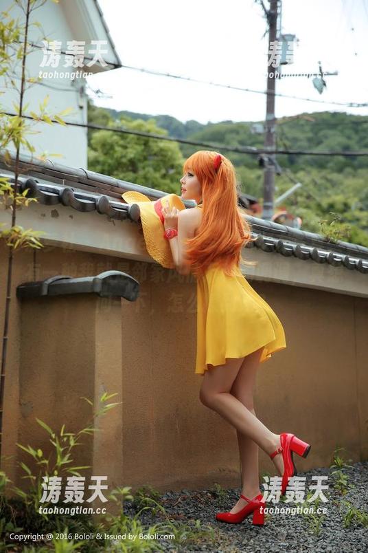 波萝社 - AngelaLee李玲的女友写真，有一种我就是邻家风情万种的调调，真想问一下，怎么撩到她？