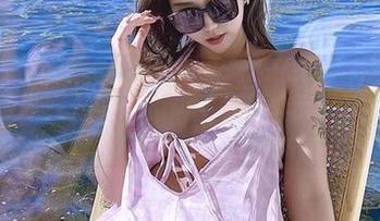 微密圈 - 洁己u出游：无圣光连体泳衣大合集，谁说只需要海滩？