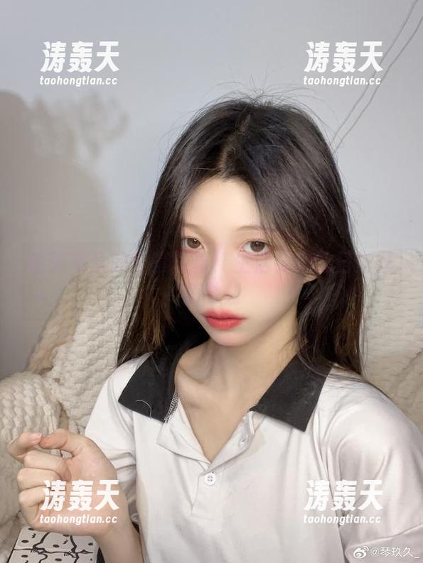 清青琴玖的全套写真：生活频道的日常恶搞时刻