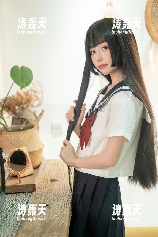 不仅仅是高清，爆机少女喵小吉的美脚资源还有…