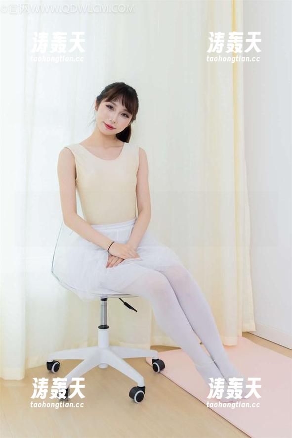 物恋传媒 - 小竹学院派美图——我看见了什么，是真实还是幻觉？