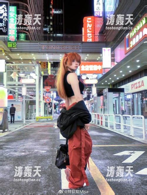 打破常规的蕾丝，特软儿Sona又回来分享她的作品了！