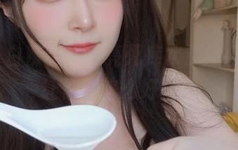 白银81白辣椒：高亮死库水原图合集，谁让你们这么好奇？