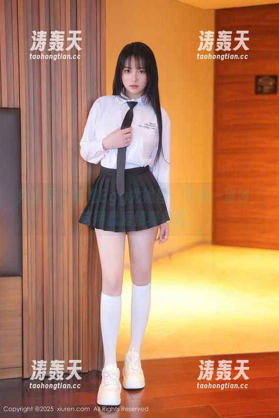 秀人网 - 姐姐Egg尤妮丝，写真一波波，这网盘爱情真危险。