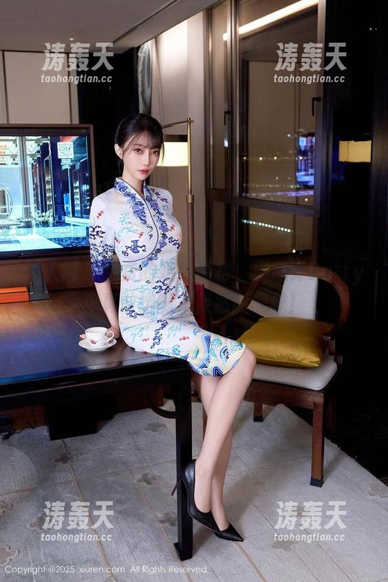 秀人网-周思乔Betty 秀人网 - 免费的奶牛题材,周思乔Betty你真敢选啊,果然抓眼球!