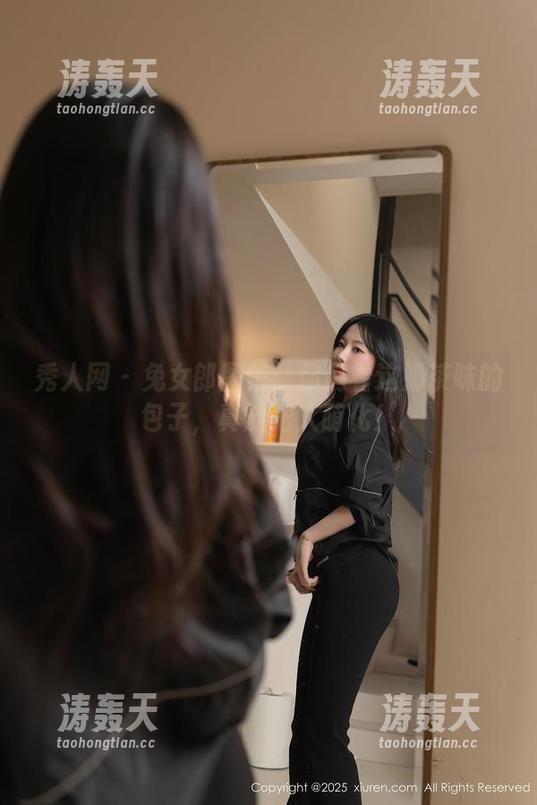 秀人网-奶茶味的包子 秀人网 - 兔女郎图集:你们看这奶茶味的包子,真能把人萌化!