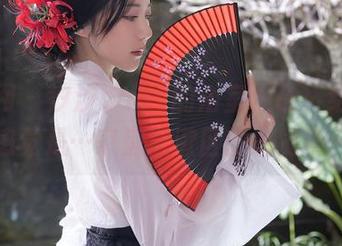 秀人网 - 汐汐baby的浴室作品，给我的第一感觉是…家庭洗漱区的感觉多一点。