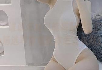 微密圈 - 谁说灰丝只能搭配黑？脸红Dearie精选写真集教你怎么玩转色彩