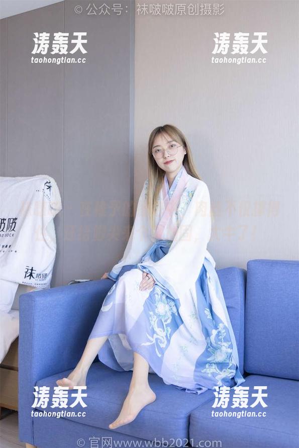 袜啵啵 - 在稚予的图包中，肉丝不仅撑得住，还给脚尖来个微加固，太牛了！