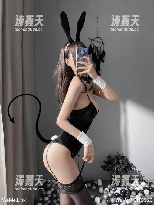 微密圈 - 谁说黑丝不百搭？超辣的林一给你一套高清图包，你来判断！