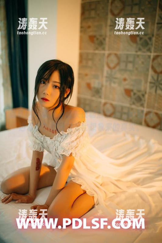 轰趴猫 - 谁能不迷失在杨晨晨sugar的海边私房？原图总是比想象来的真实。