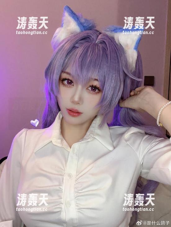 万万没想到，阿九从不咕咕的照片能让人盯着美脚出神。