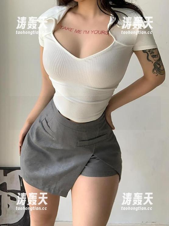 微密圈 - 陈佩奇的腿控日志，附上最新图集，哦，还有猪姐