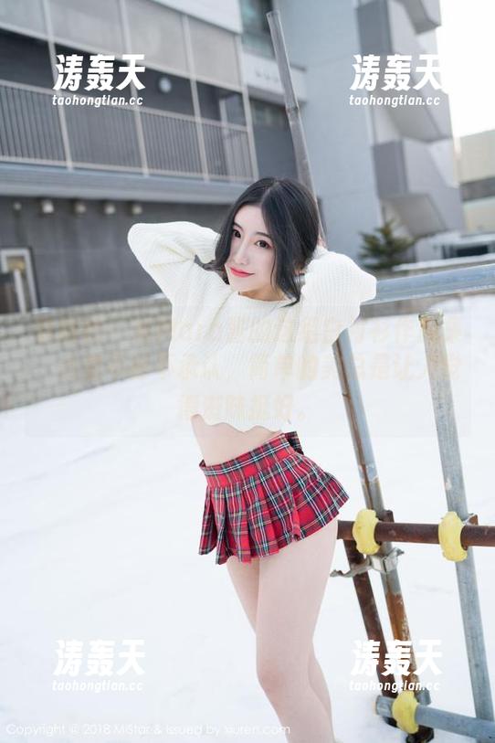 魅妍社 - 看Mara酱的这组白衬衫作品集，心里不得不承认，简单的美总是让人觉得滋味挺好。